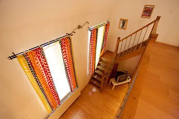 Jokai 1 Apartment